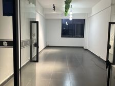 德政大道50平写字楼出租 商业综合体随时入驻