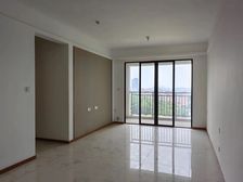 诚意出售青秀学 区半山湾88平南朝向3房2厅2卫2阳台新房