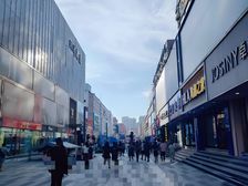 五常商业步行街临街旺铺高流量无转让费个人房东