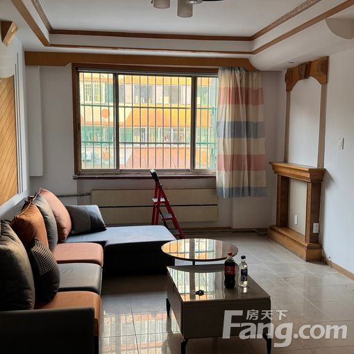 张店区人民公园金鼎花园110平方米 3室2厅1卫