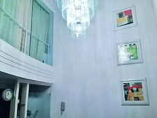 一楼带院 全明边户 实用面积**平 全进口壁挂炉暖气片