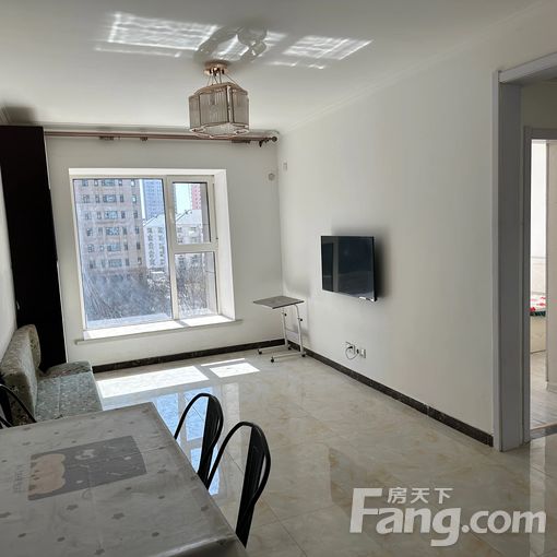西青张家窝金融街融汇72平方米 2室2厅1卫