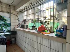 登高小区 2室1厅 精装修