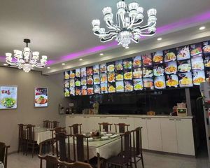 龙凤 湖滨教师花园 5室5厅