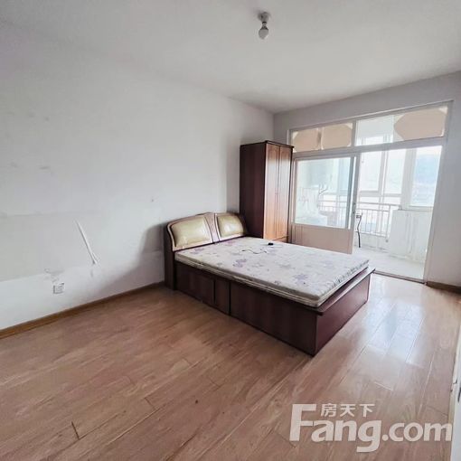 济南依山新居 整租 2室1厅1卫 99平米(个人)