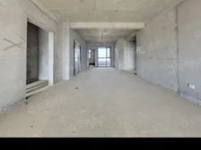 南北通透四居室 东方米兰176平品质住宅