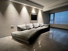 渝北 融创凡尔赛领馆四期 115平2室1厅 带独立车位