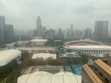 我2012年140万买的。现在出租