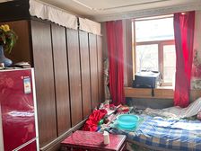 昆都仑区 钢铁大街32号街坊 2室1厅