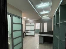 地铁口精装写字间42平拎包入住科信大厦南向