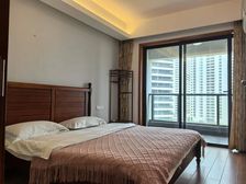 银海区 皇家海湾公馆 1室1厅