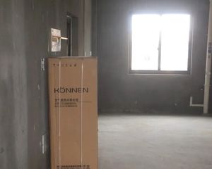 海盐 海伦花城兰园 2室2厅 76.29㎡ 60万