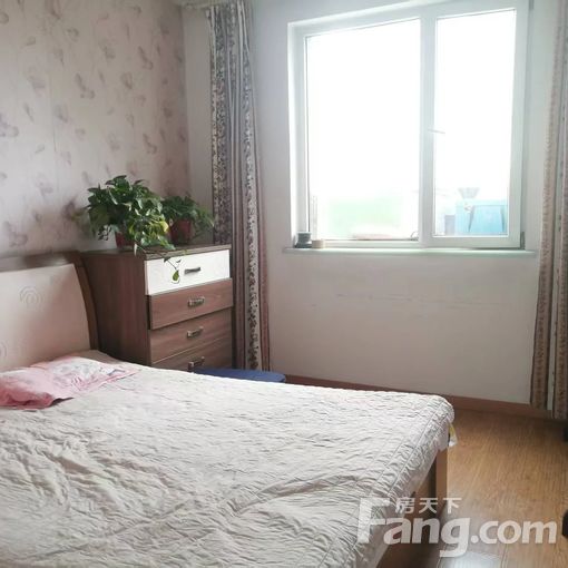 铁西北一路华策恒辉国际 2室2厅 86.12㎡ 1500元/