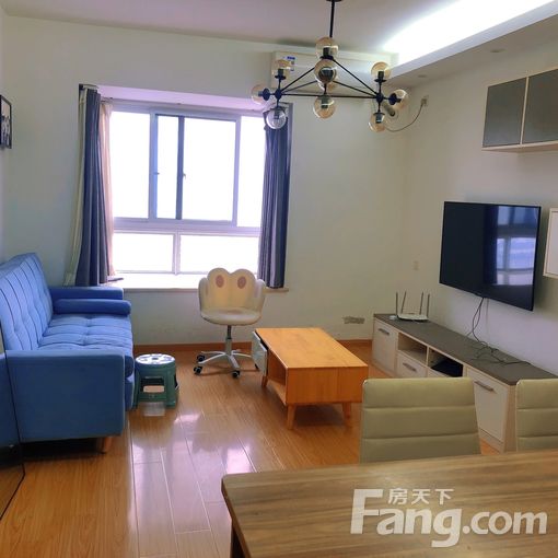 Ñþº£ÐÂÑÇÆû³µÕ¾À¶¹âʱ´úºì½Ö 2ÊÒ1Ìü 58©O 2200Ôª/ÔÂ