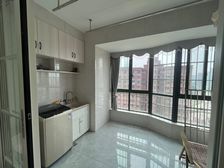 盛世华庭东区4室2厅1卫南朝向110.00万元出售