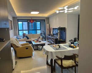 南向三居好房 万科金域名邸二期 340万诚售