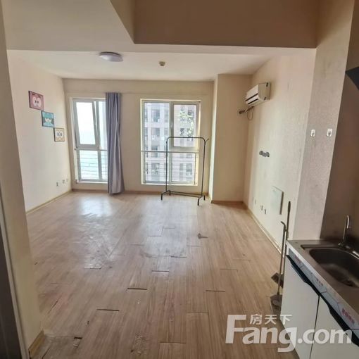 连云港路7080中心广场 35平北向一居 业主直租随时入住