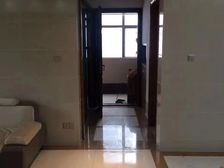 红谷滩 绿湖豪城 3室2厅 94.00㎡ 140万