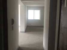 临海 高桥小区二区 4室2厅 231.68㎡ 186万