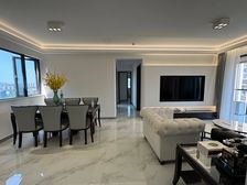 大渡口 天安江畔珑园 3室2厅 全新精装修102万