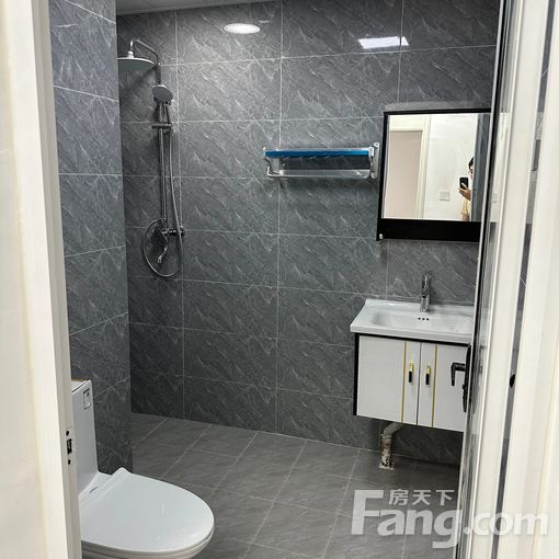 ·ÊÎ÷ÉÏÅɺþÔà 3ÊÒ2Ìü 114©O 1500Ôª/ÔÂ