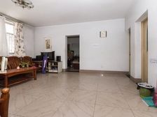 索凌路南北通透三居室,**8平仅售173万