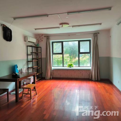 市中十六里河济南唐人中心 3室2厅 116.6㎡ 2600元