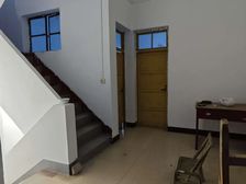 邓州 解放商城住宅楼 4室2厅 159.00㎡ 53.80万