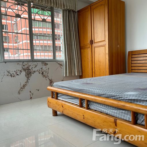 海口龙华金都花园 1室1厅 44.2㎡ 1500元/月