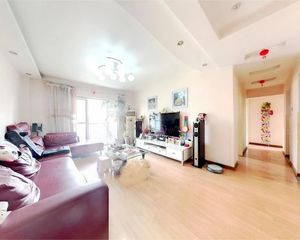 锦江 静居嘉苑 4室2厅 跃层大花园150.70㎡ 315万