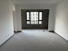 太白湖新区 城投绿城·湖畔雲庐 4室2厅