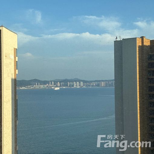 环翠区竹岛大润发华润威海湾九里 2室2厅 93㎡ 2300元