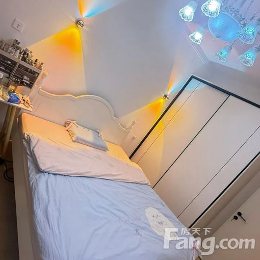 哈西精装一居室 业主直租随时入住