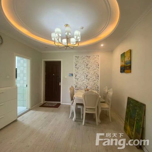 明博新城3室2厅南北通透 业主直租2200元/月