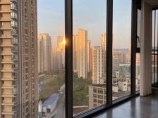 北滨路 一线江景看洪崖洞来福士 全新装修 全屋智能 带露台