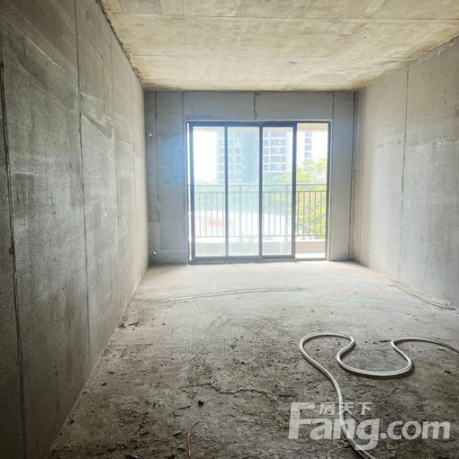 ¶¦ºþÕÐÉÌÒÀÔÆË®°¶ 3ÊÒ2Ìü 100©O 650Ôª/ÔÂ