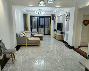 叶集 龙庭御景 3室2厅 133.00㎡ 51万