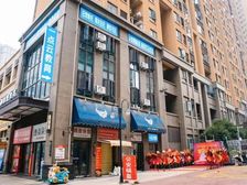 25米宽黄金商铺出租,240平商业街旺铺,可割经营