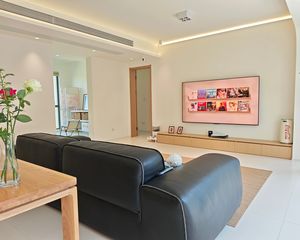 龙泉驿 城投·艺墅语湖 4室2厅 136.00㎡ 228万