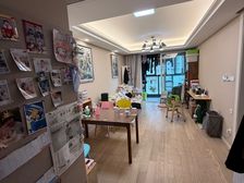 裕沁庭南向两居 90平精装好房 166万诚售