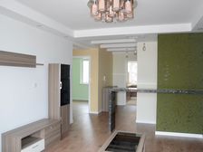 闵行南向两房 84平精装电梯房 248万诚售 满五年