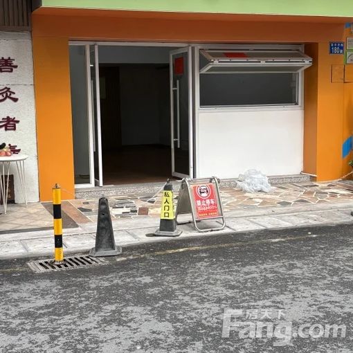 番禺区市桥街道富华西路商铺