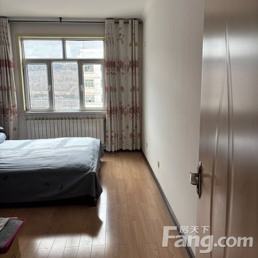³ÇÎ÷ÇøÀ¥ÂØÎ÷·ܰÄþÐ¡Çø 4ÊÒ2Ìü 182©O 4500Ôª/ÔÂ