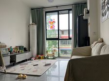 中央花园三期 2室2厅 带同面积楼顶私家花园