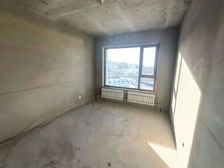 新密 绿地溱水小镇 3室2厅 108.00㎡ 50万