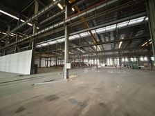 临浦进化墅上王园区3.5万方18米层高钢结构厂房招租可油漆