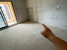 魏都 中南金玉堂 4室2厅 143.00㎡ 85万