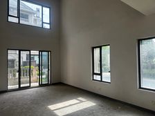 吴江 半岛印象花园 4室2厅 223.00㎡ 545万