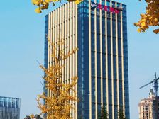 凤凰国际甲级写字楼出租,95平米灵活空间,随时入驻
