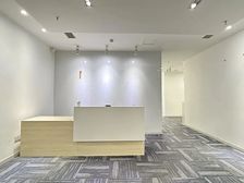 环球中心甲级写字楼 298平月租7000元 随时入驻